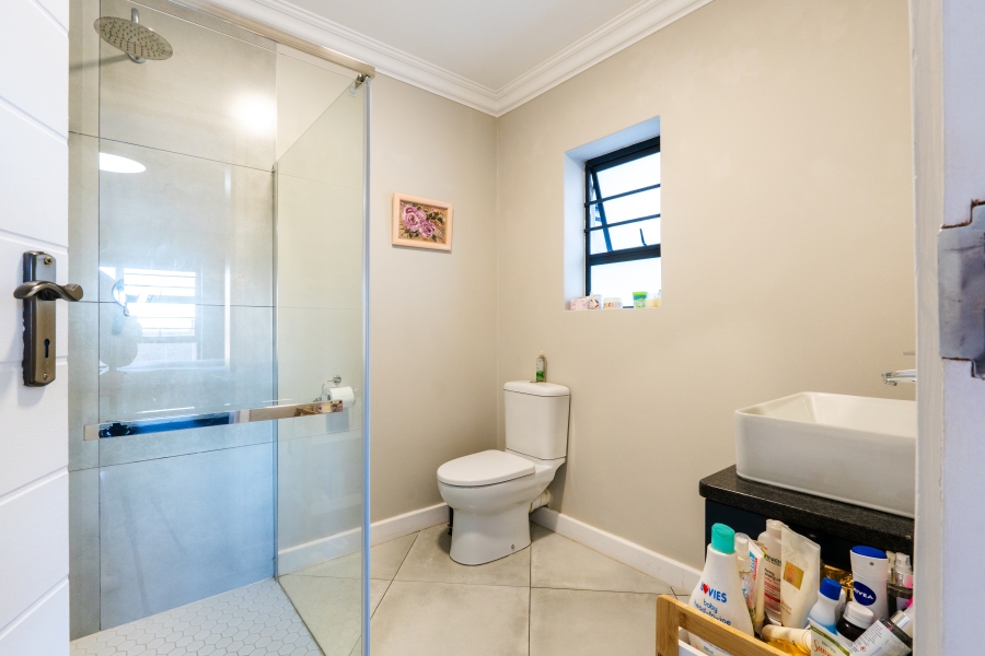4 Bedroom Property for Sale in Island View Western Cape